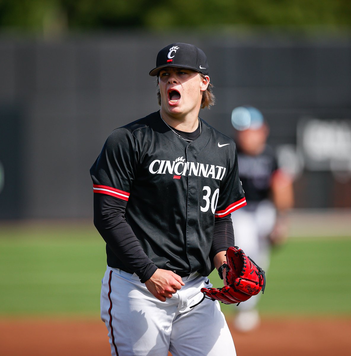 GoBearcatsBASE's tweet photo. 4 K's in three scoreless frames for @_ConnorBlue 🔥

#Bearcats | #TenGames https://t.co/gA3dcdJKmN