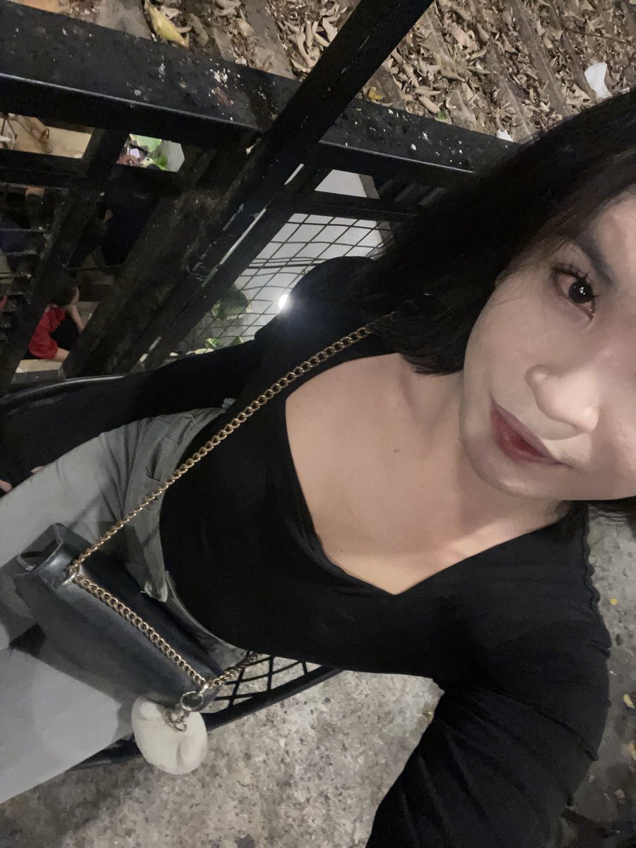 21piscesssss's tweet photo. 🫠🤍👽 #surabaya #shemale https://t.co/2TtlGHRBCl