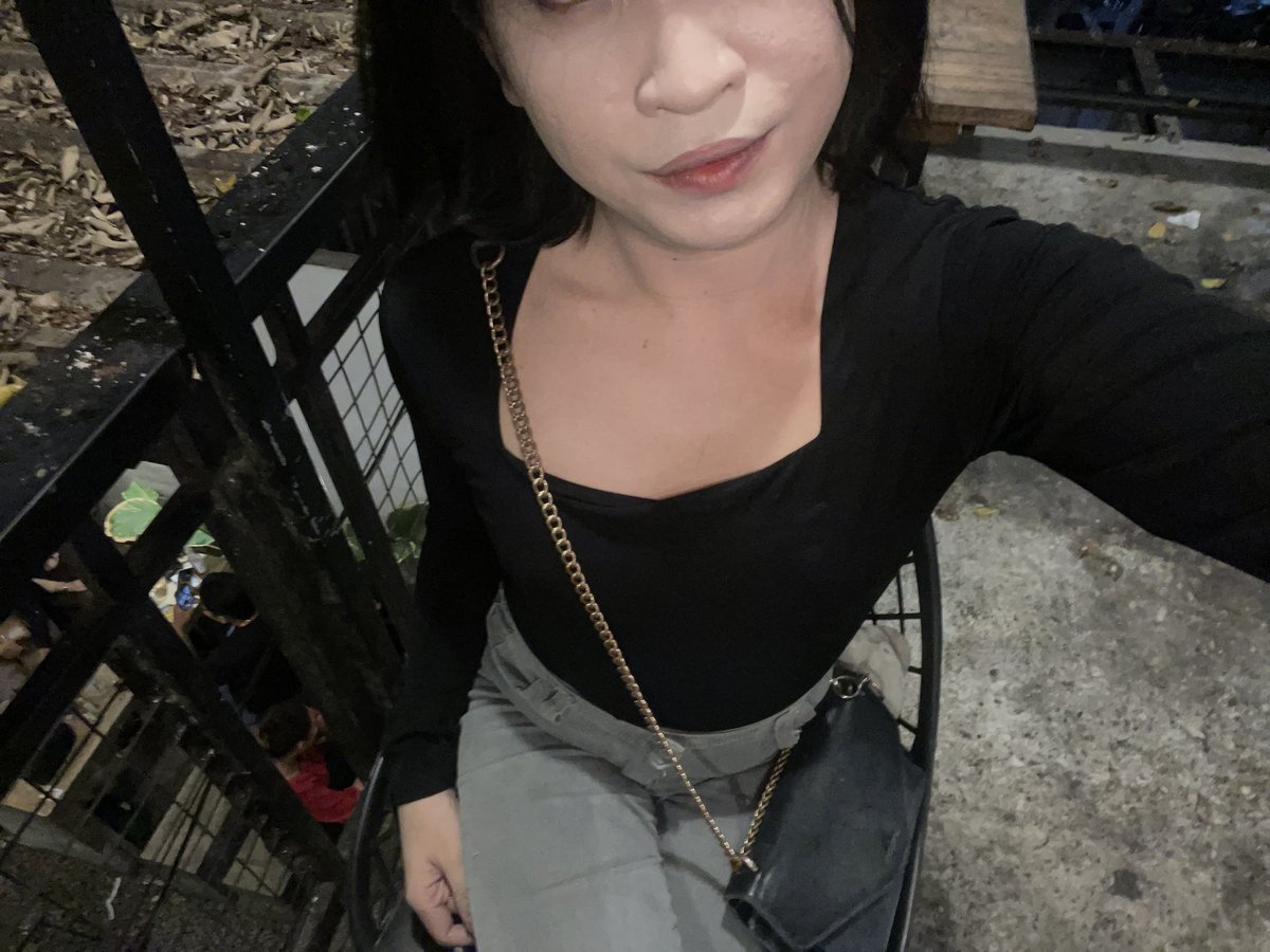 21piscesssss's tweet photo. 🫠🤍👽 #surabaya #shemale https://t.co/2TtlGHRBCl