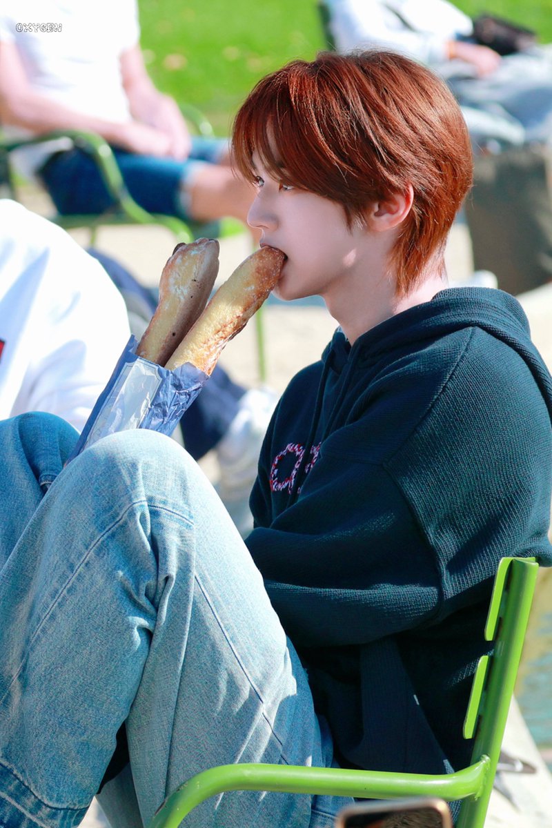 doxygen_0130's tweet photo. 261004

🥺🥺

#TWS #투어스
#도훈 #DOHOON #ドフン
#Celine #CelineEte2027 https://t.co/goA0iD8jtO