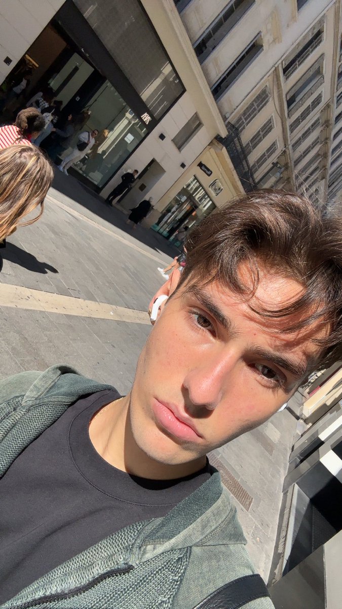 taemesia's tweet photo. #LGBTQIABuildingCommunity https://t.co/8B3yoqcJXU