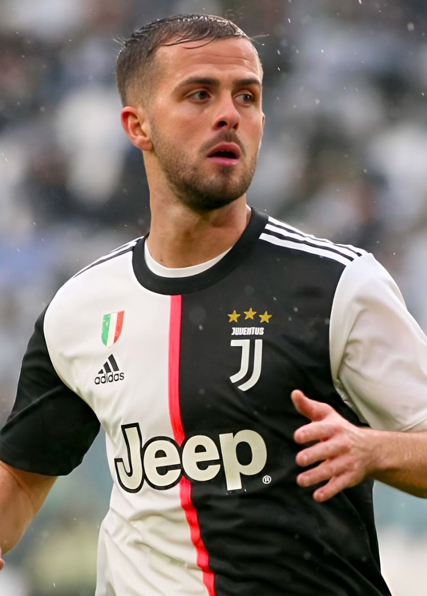 PolymarketSport's tweet photo. 🚨Miralem Pjanić said the only reason he scored a free kick vs Napoli in 2019 was because Max Allegri sent the physios on for Ronaldo, getting him off the pitch
“It was the only way I was getting that ball. Thank you, Max.” https://t.co/DleAAXTdro