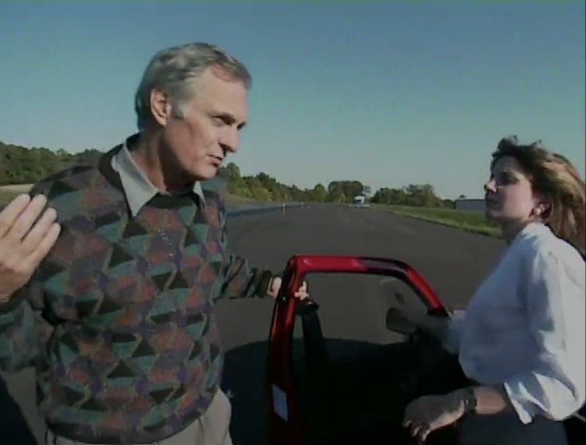 andromedism's tweet photo. this fall i will be dressing exclusively like alan alda on scientific american frontiers https://t.co/sQsUgSbgUv