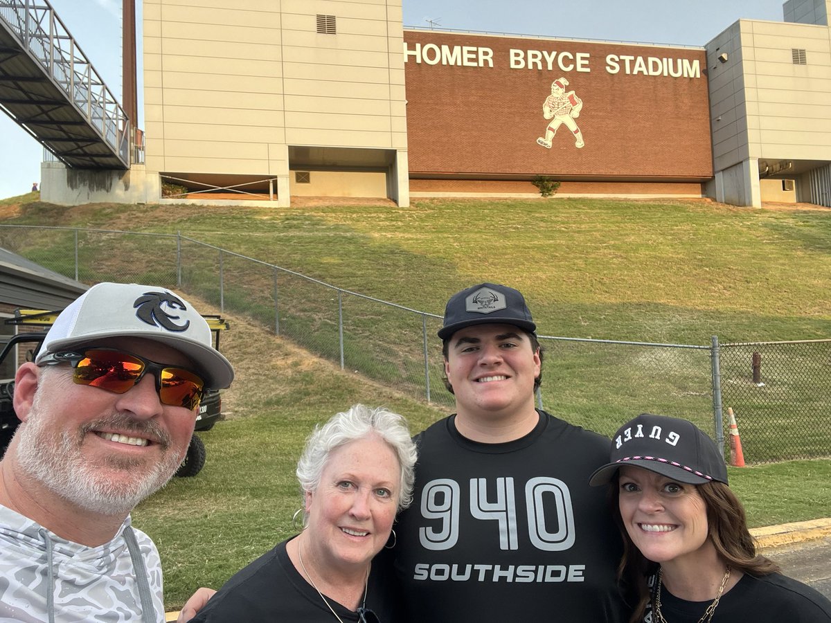 rushinbr's tweet photo. @coachwendel1 @SFA_Football @DrewWendel3 We were just there the weekend before. https://t.co/UN4eTaoYBc