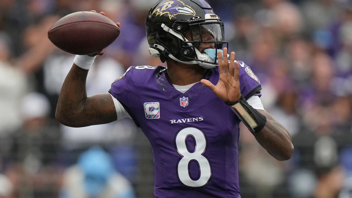 koestreicher34's tweet photo. The Ravens defeat the Titans 24-18 in a sloppy Week 4 matchup to move to 3-1

Despite the win, all eyes will be on Lamar Jackson's health, who left the game at halftime with an ankle injury https://t.co/oiZIRB6hUZ