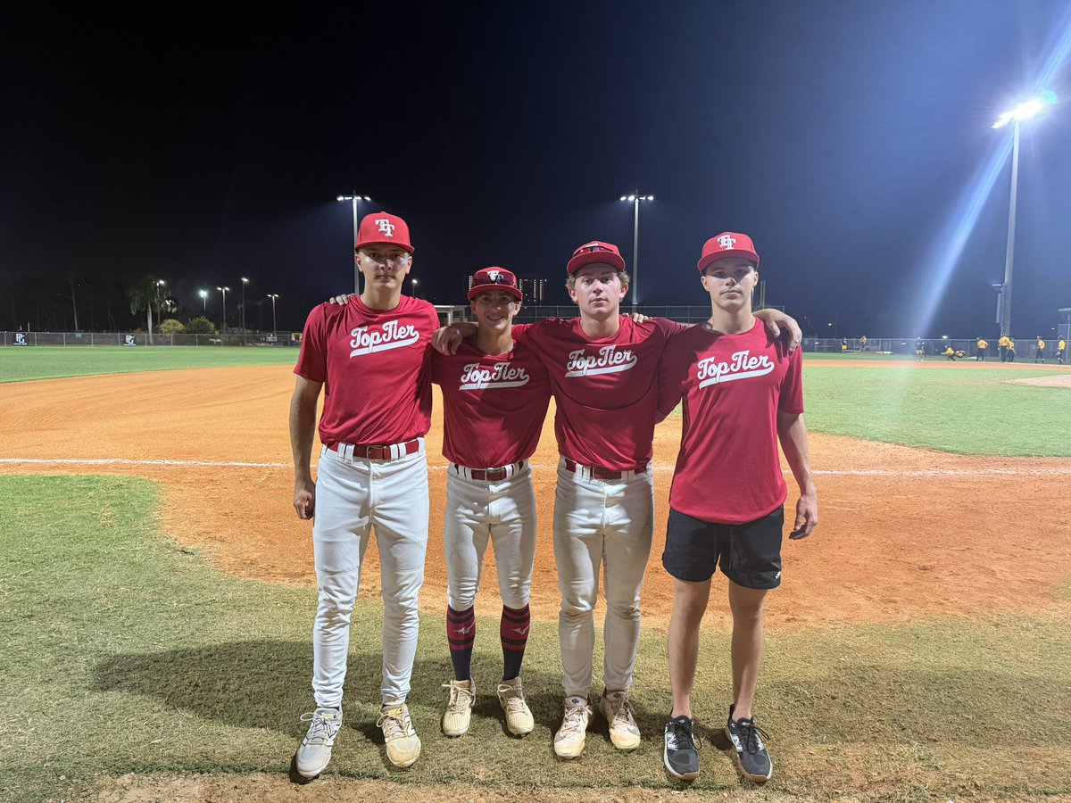 28toptierINamer's tweet photo. Top Tier Indiana representing this weekend in Fort Myers for the underclass wood bat World Championship(s). More details to come. @NolanChees36144 @KobyNunley6 @HenryCahill50 @AndrewRathbun25 https://t.co/hpgPMkHgFJ