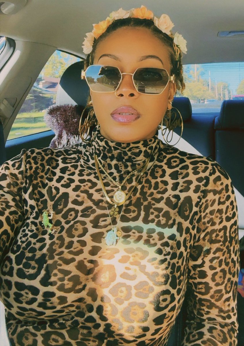 AlySiAAHH's tweet photo. #sundaze🌀 🌻 https://t.co/2neyBRqb75