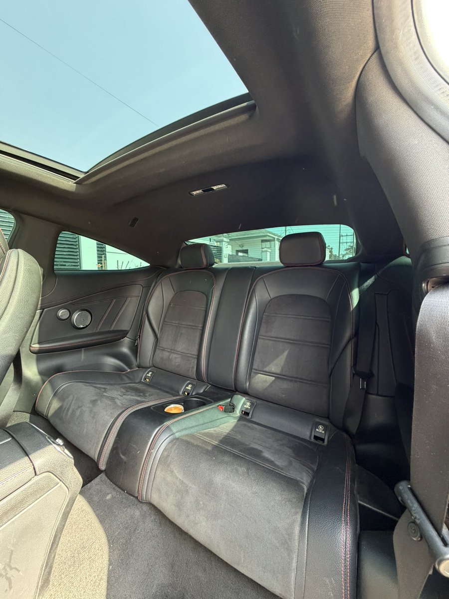 stefanBADDEST's tweet photo. 2020 Mercedes Benz C43 Coupe
¢520,000
Keyless Entry/Start
Panoramic roof
Infotainment system
Rear view camera
360° camera
Alcantara leather seats
Parking aids
Self-parking 
Wireless charging pad
Call/WhatsApp 0508318086 if interested https://t.co/LbH6yhJWU4