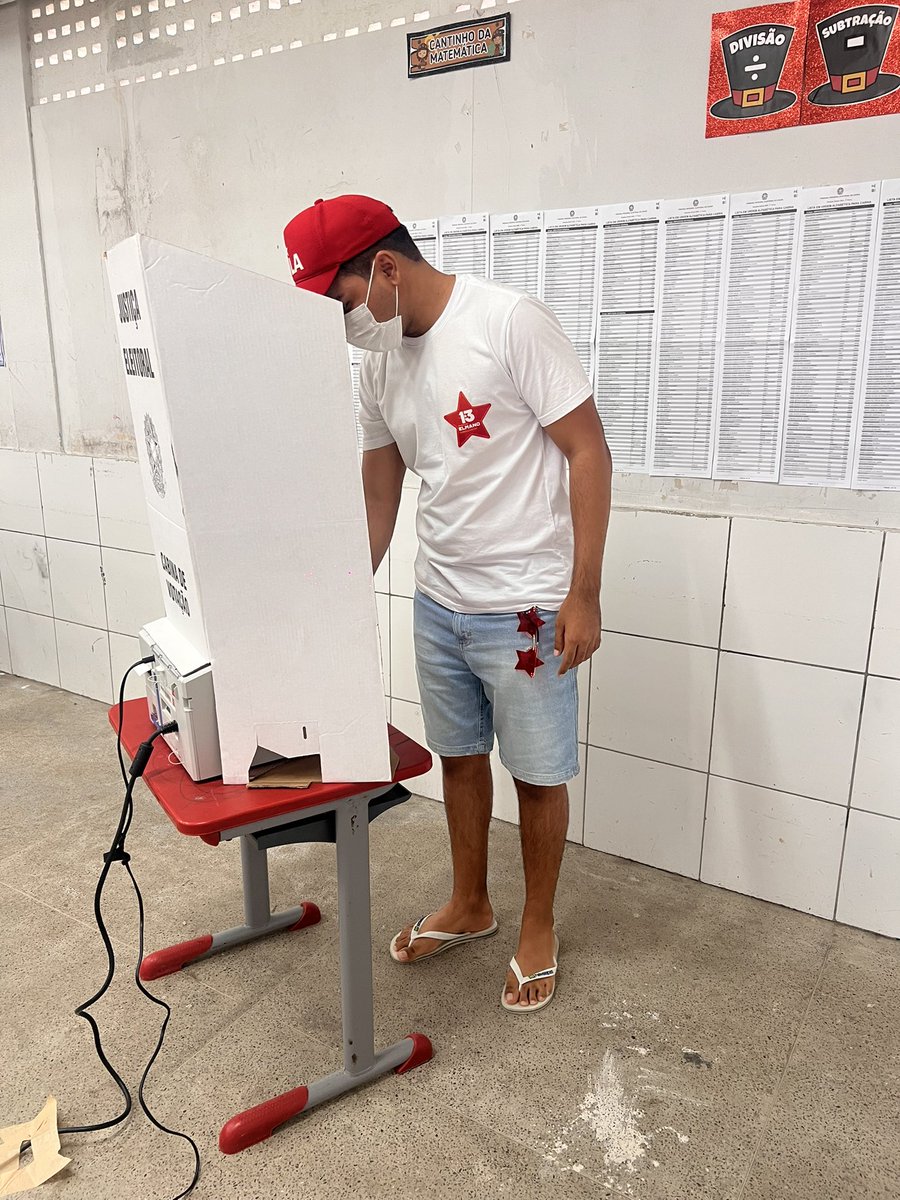 ericribeiross's tweet photo. ⭐️⭐️⭐️⭐️
BORA LULA https://t.co/vM3sZoqZx4