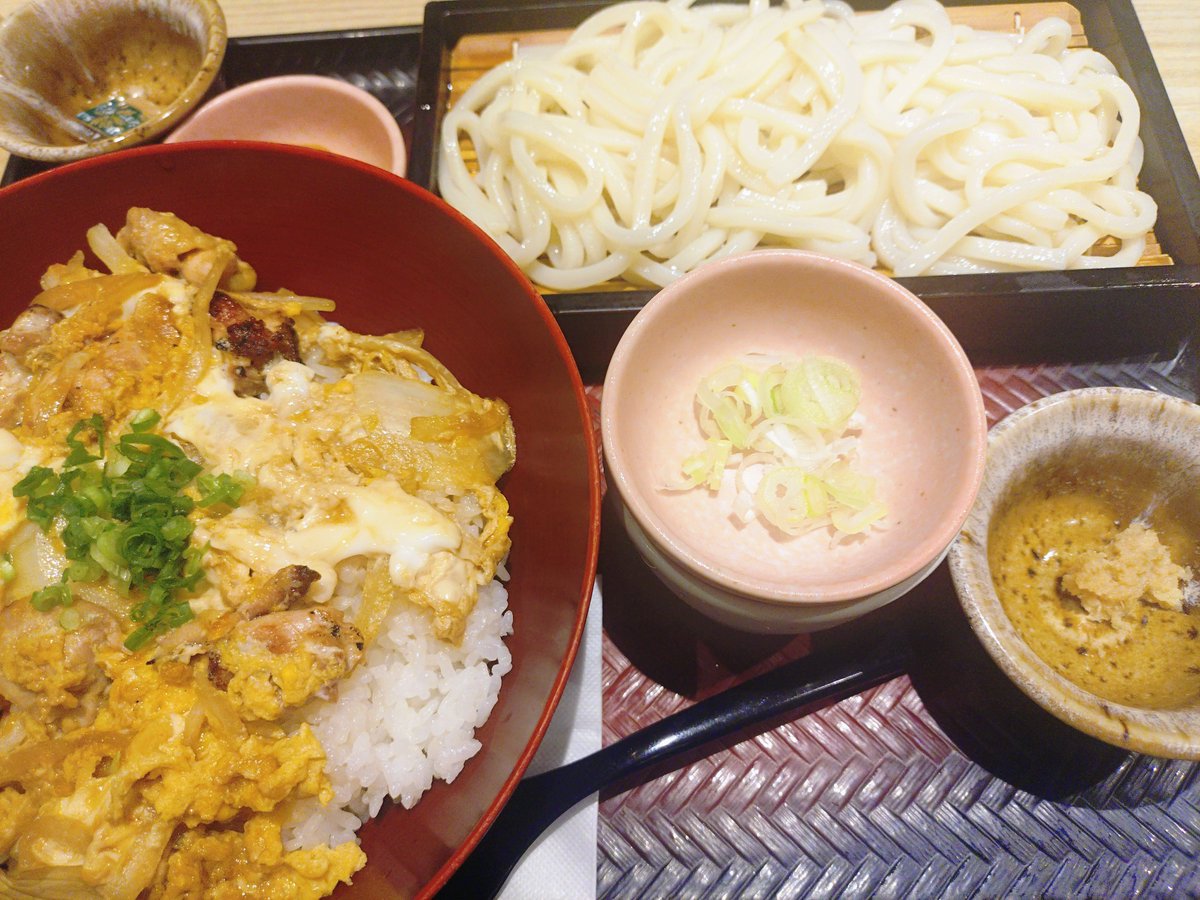 Papuu2347's tweet photo. めしがぞー https://t.co/9lHdwIkHGU