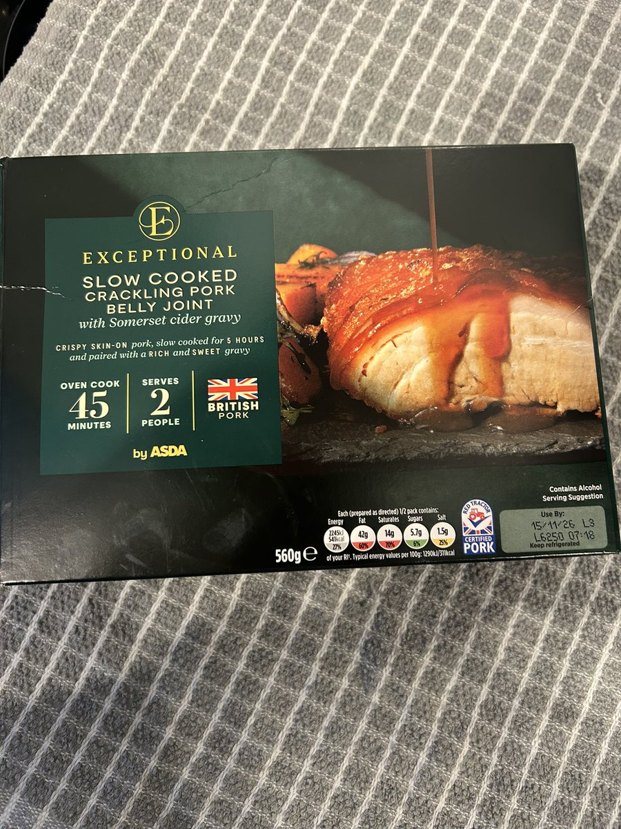Moonraker_Mart's tweet photo. I can confirm there’s nothing ‘exceptional’ about this. It’s just a lump of fat in a posh box. @asda @AsdaServiceTeam #asda https://t.co/SqxSdOFddI