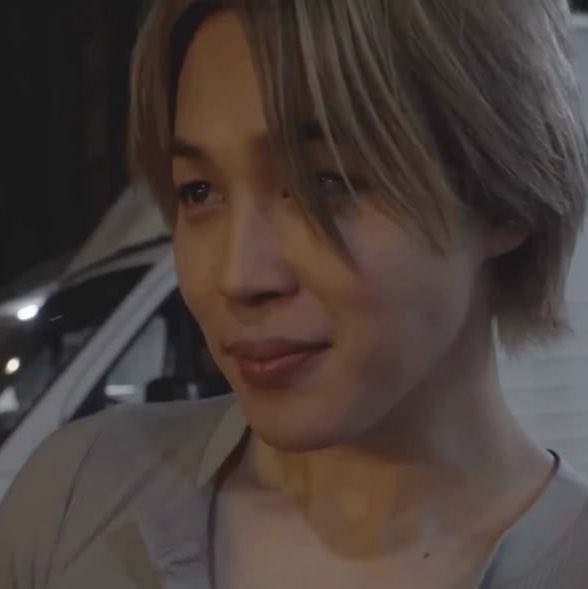 jejubaeki's tweet photo. bro just casually look like this https://t.co/sWqFgYvhui