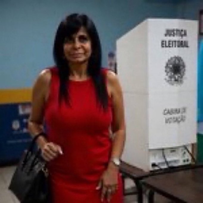 violenceenn's tweet photo. #saindo da sessão após lascar os dedo no 14
renan santos presidente do brasil anunciado às 20h dessa noite https://t.co/A8lMlGj0p9