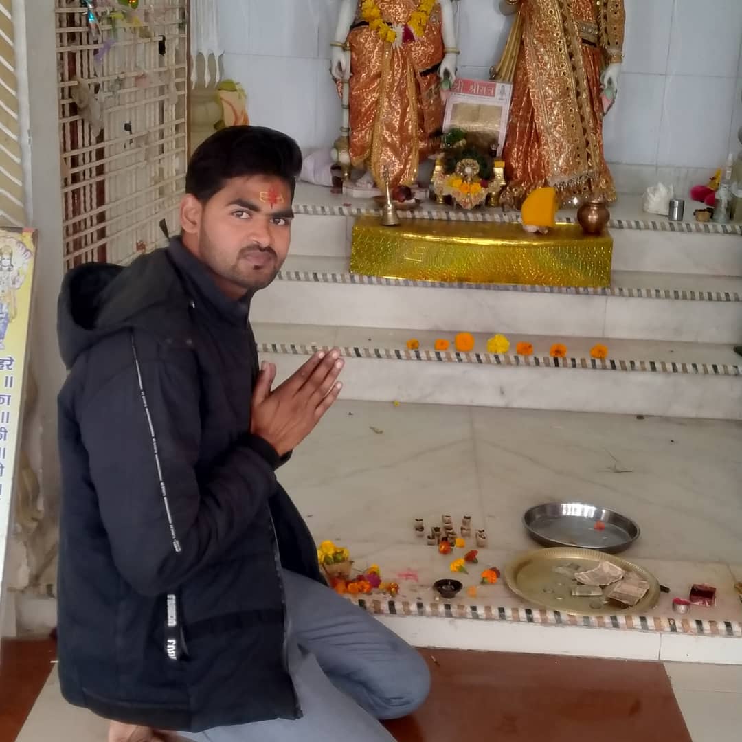 rosebrak2nrdm's tweet photo. आप सभी को लोहड़ी की हार्दिक शुभकामनाएं। आपका अपना मित्र, हिरदेश कुमार। https://t.co/vYB7fMY0M9