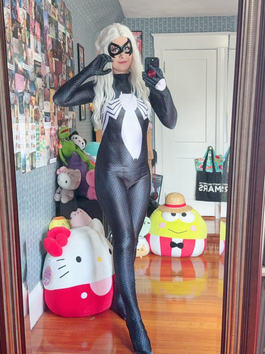 karestatcosplay's tweet photo. Wicked Comic Con today as Black Cat! 🖤🤍

#cosplay #blackcatcosplay https://t.co/iCeXZRY3HG