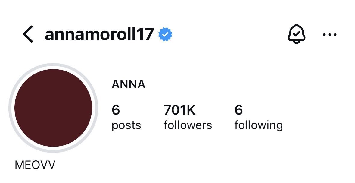 ANNACHARTS1117's tweet photo. 🤍#ANNA ’s IG account hits 700k follower

#MEOVV #미야오 #ANNA #안나 https://t.co/4IttrMQ6AX