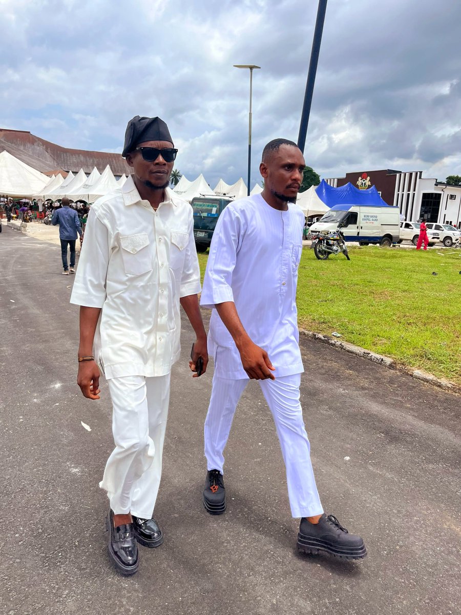possible1001's tweet photo. Etche people will support and vote for all the Rainbow Coalition candidates in Rivers State.
#Wike
#ICanDo
#MayorCouncillor https://t.co/GUcj1aKCbz