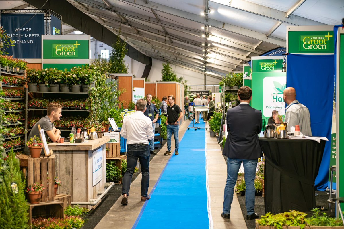 grootgroenplus's tweet photo. Ons mediateam is druk bezig met alle foto's! De eerste foto's zijn inmiddels gepubliceerd op de website. Neem even een kijkje 📷

Een dezer dagen komen ook de foto's van de routes Rood, Grijs en Blauw online. Houd de website aankomende week in de gaten. 

https://t.co/FrFcjlELiu https://t.co/2ExCUe4oCR