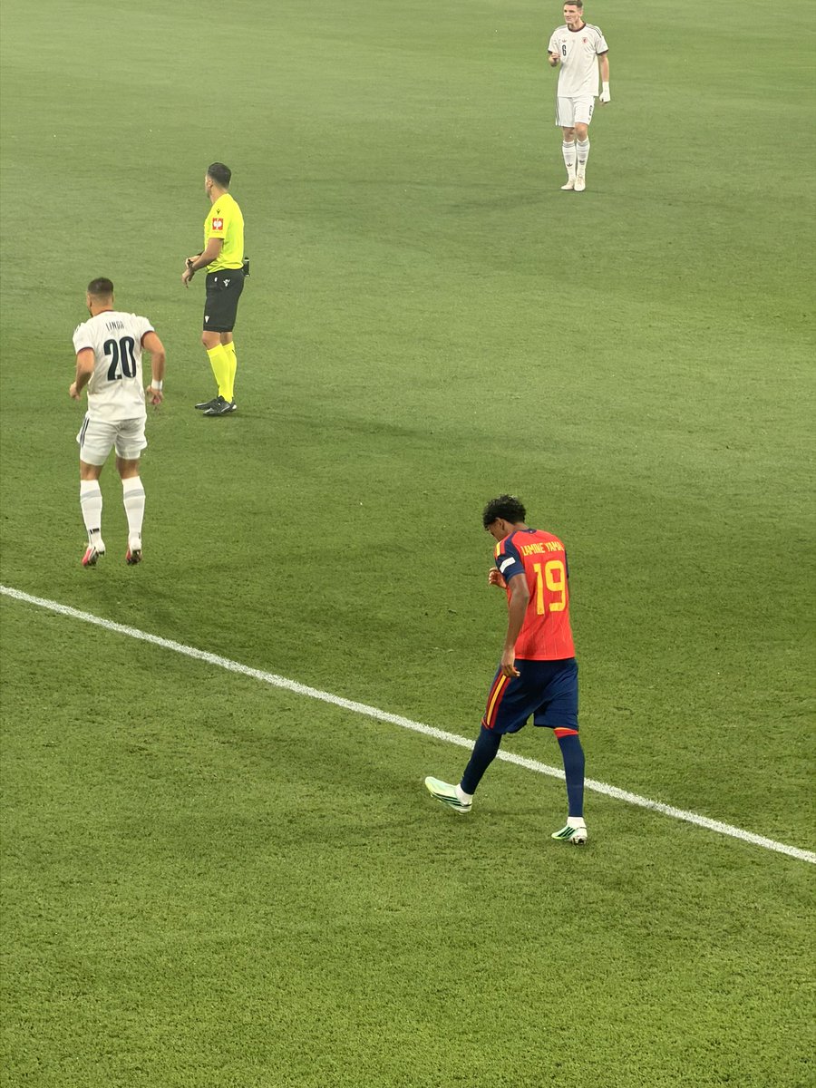 ividelavg tweet picture