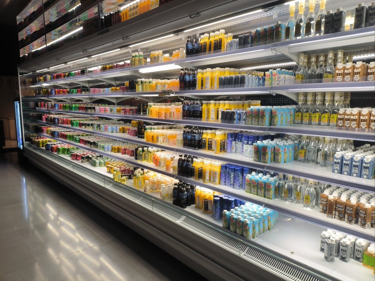 RiverAsburkhmo's tweet photo. Esta maana hicimos el nuevo pedido de snacks refrescantes para el fin de semana: agua con gas, limonada y snacks saludables para toda la familia. Ven a comprar a nuestra tienda conveniente hoy!， https://t.co/9gAmbIndDL