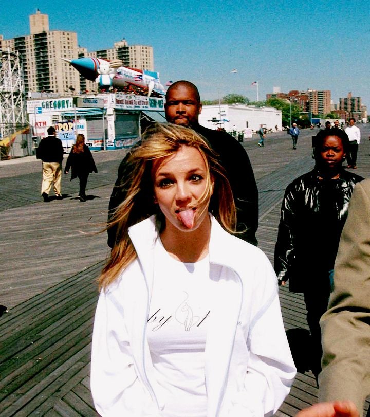 Obedpicks's tweet photo. #Britneyspears https://t.co/8Q2GNGcnRR