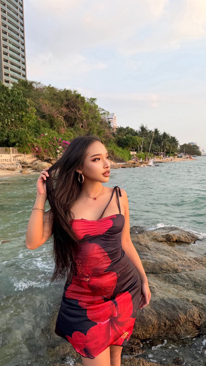 ruzfna's tweet photo. #ladyboy_jeddah 
#jeddah_ladyboy …… https://t.co/leCc7t1Y7X
