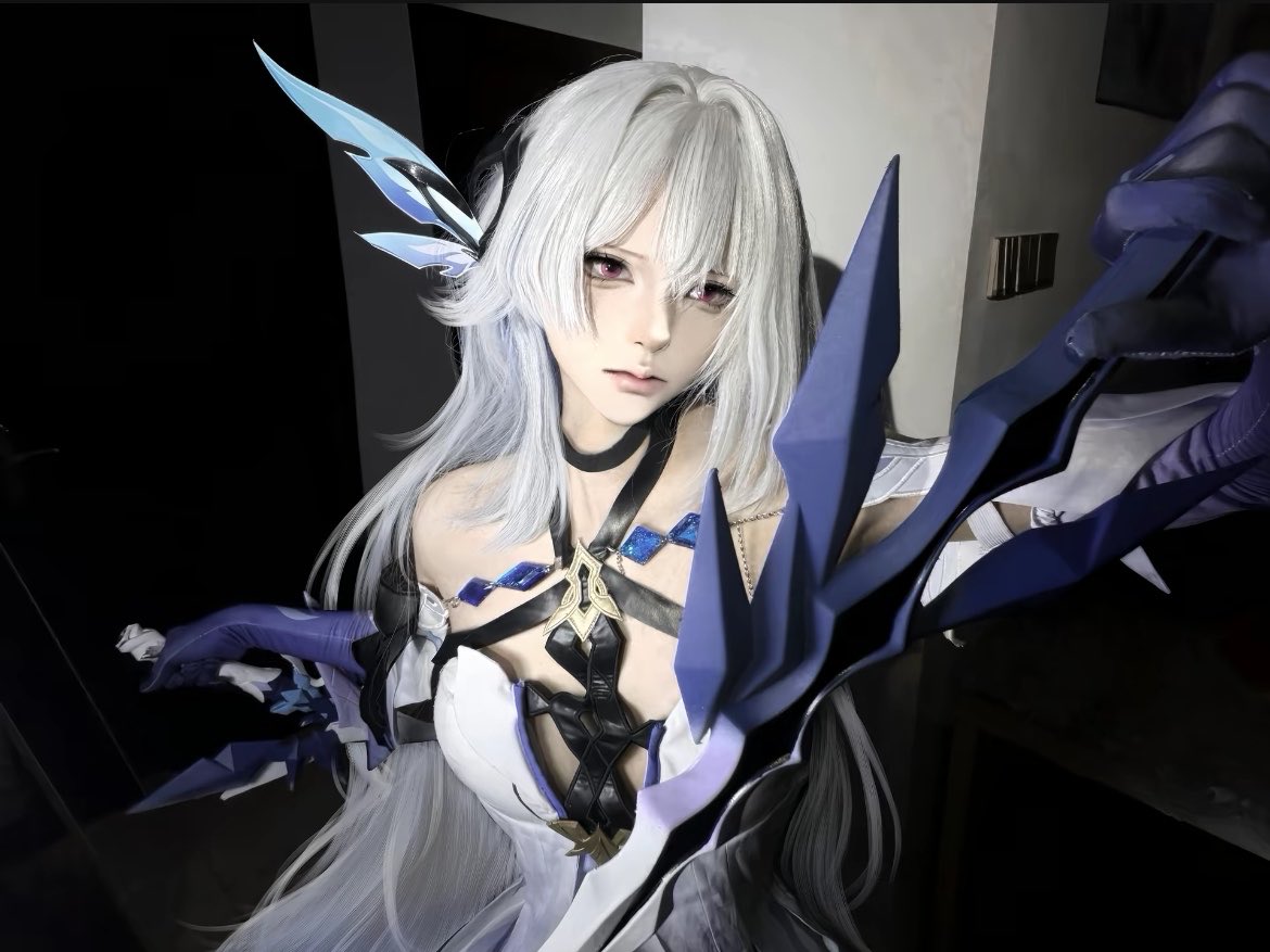 Doycos's tweet photo. Skirk

D/cos: 消音

#skirk #genshinimpact #douyin #cosplay https://t.co/QTKR1sCfgs