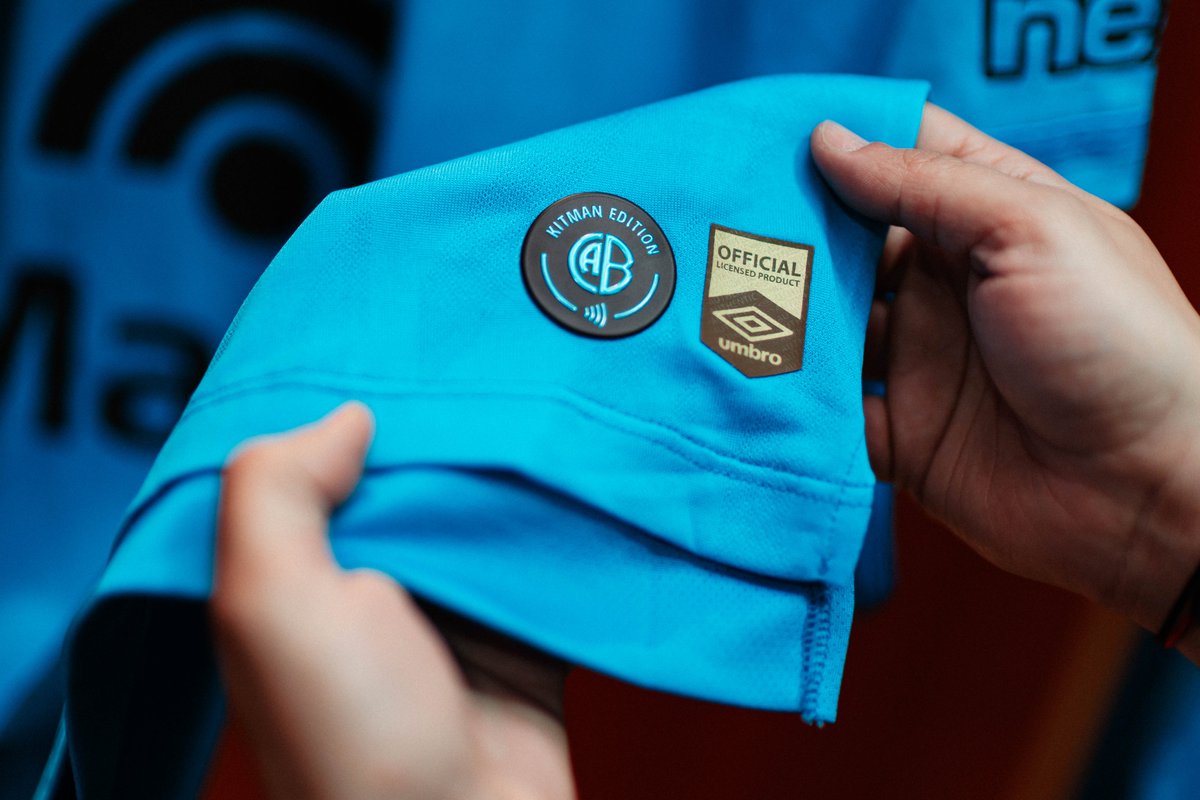 Belgrano's tweet photo. El color de toda la vida. 
El celeste del campeón 🏆

#VamosLaB 🏴‍☠️ https://t.co/iQ2WiWkgYO