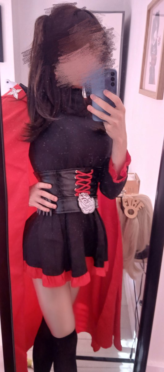 kiwiwiechan's tweet photo. Gonna start posting my RWBY cosplay over the following days https://t.co/SN7GFaXv9d