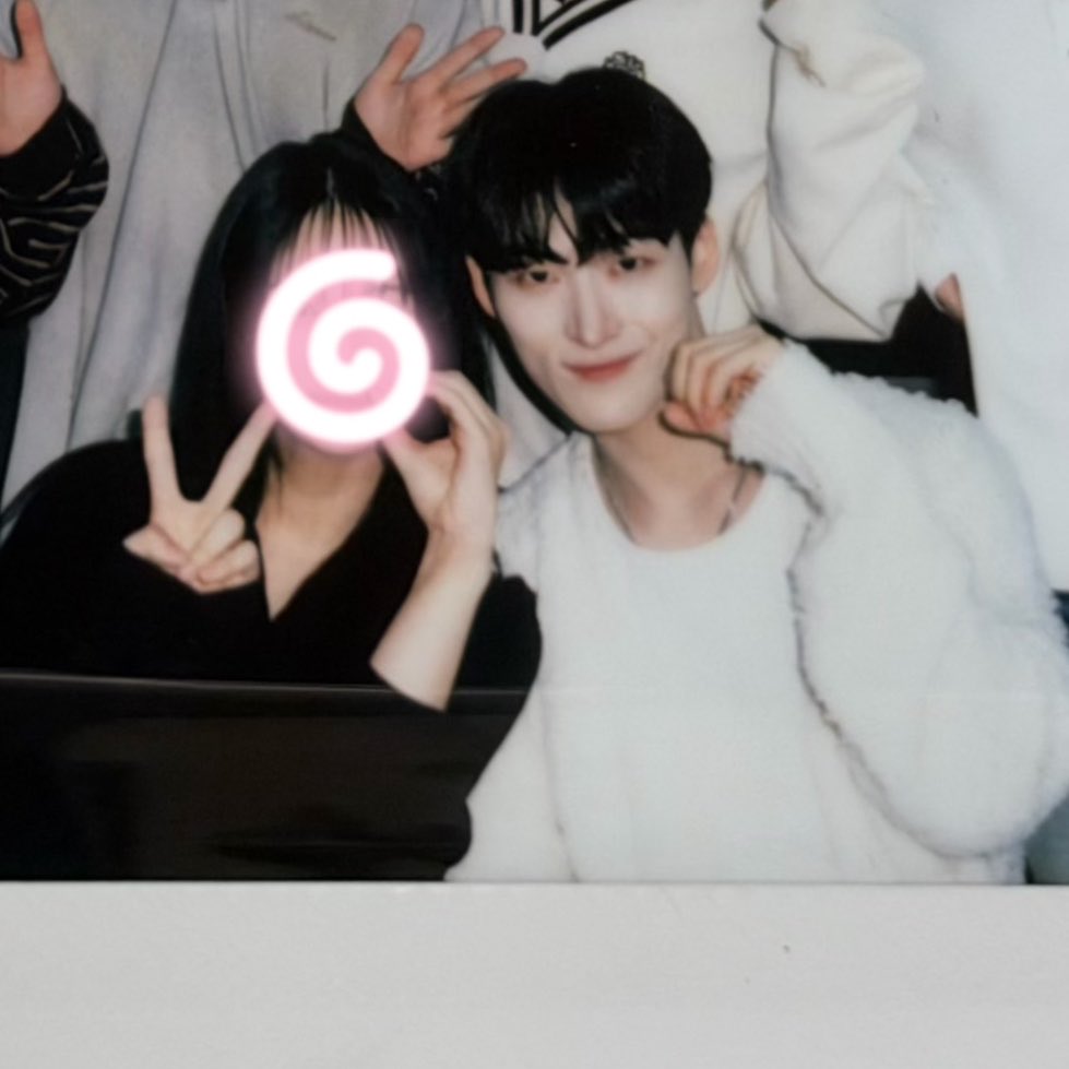 ymbjkg's tweet photo. 헤어졋어요 https://t.co/JKhpq7E0RH