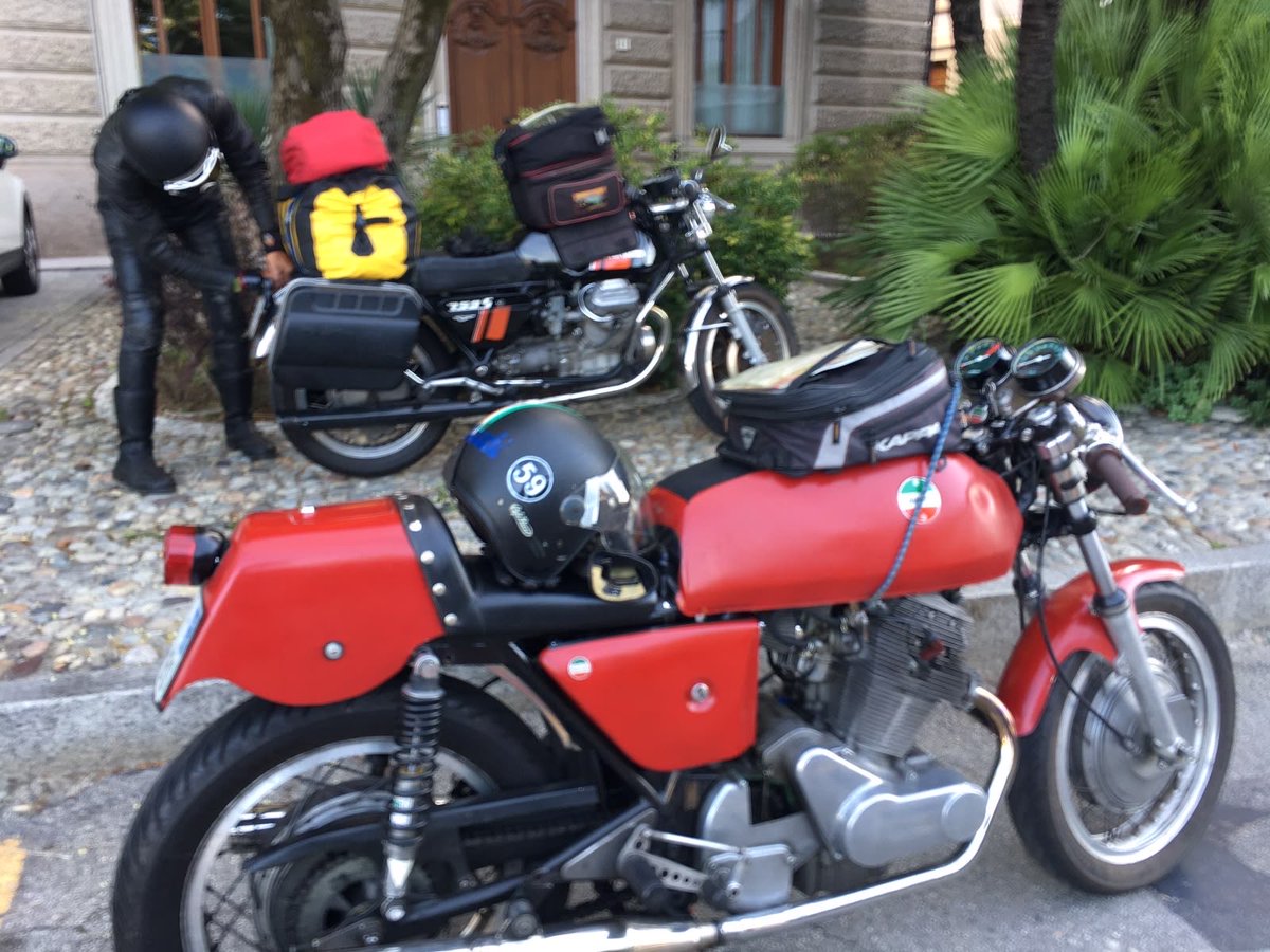 laverda98's tweet photo. @jane_ethan12 BBQ yes, motorcycle for Islam-Bartli NO🍸🙃👍🦉💥🐳🌪️🎸 https://t.co/dBBhSRY7Ex