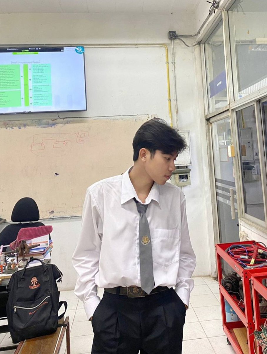 new0_07's tweet photo. บ่าวร้อยเอ็ดมาฝึกงานระยอง เหงาก็เหงาเงินก็จะหมด🥹 #ระยอง #ปลวกแดง #มาบยางพร #หาเพื่อนคุย #ชายแท้ #เมคเฟรนกัน https://t.co/nAkfSivFam