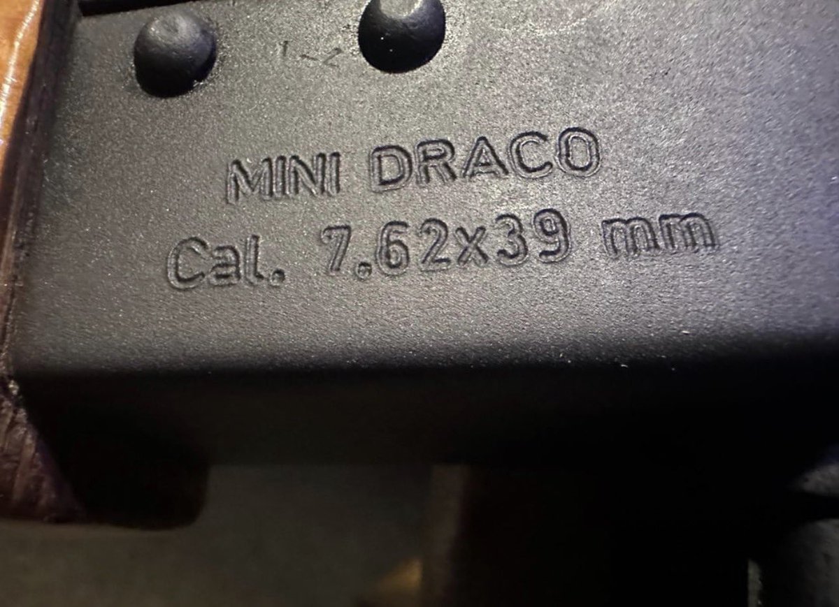 Chuckyfrmdaplug's tweet photo. Mini Draco lmk https://t.co/dwOvl0zzCL