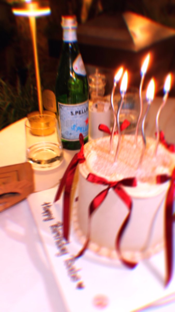 Pnaarrky's tweet photo. Yeni başlangıçlaraa 🍻 https://t.co/HgybhacnkR