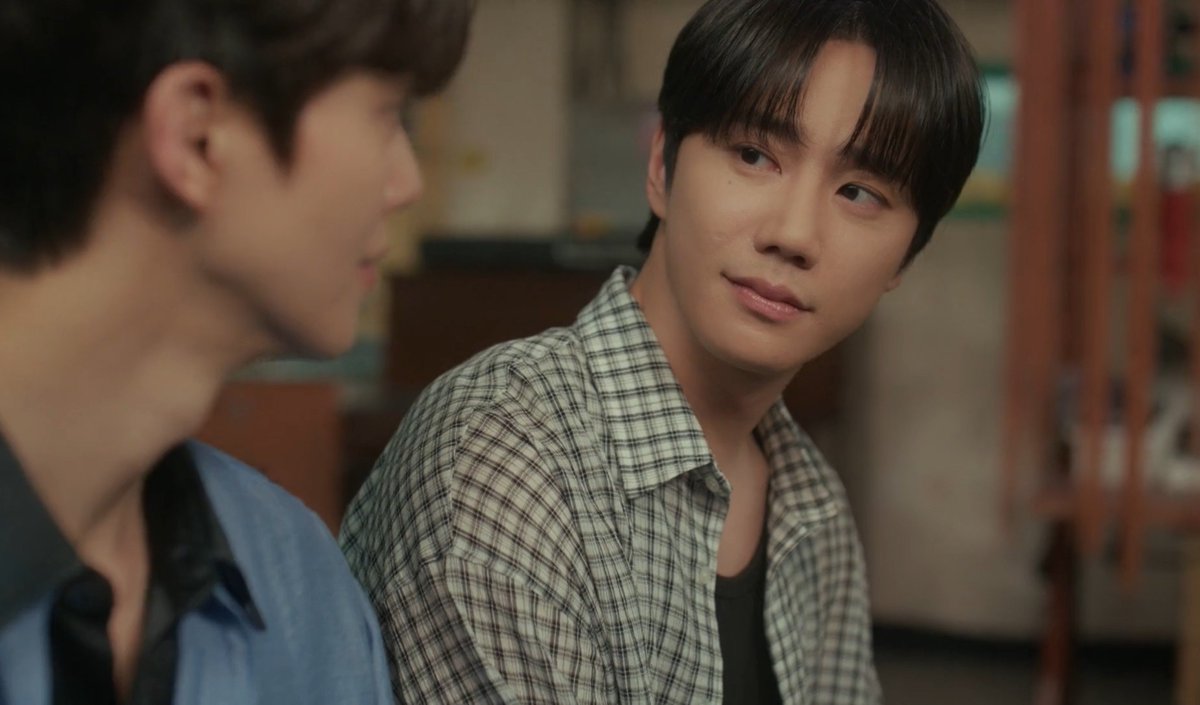 yohanatrix's tweet photo. jeongyo, my honey, that man is LITERALLY drooling on your lap. pls just kiss him, my GOD. 

#FourHandsTwoSonatas https://t.co/aE1mMCuVmb