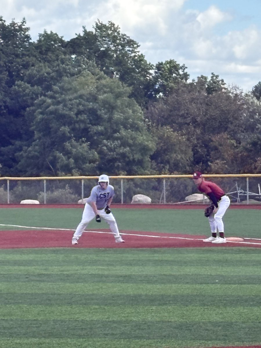 CompleteSport10's tweet photo. @dane_schulz with another rope to RF… this time driving in a run.  ‘27 RHP is having a great day and a great fall.  He is #uncommitted.  @ClearyBaseball @dmak41 https://t.co/3vZ9CO9ytG