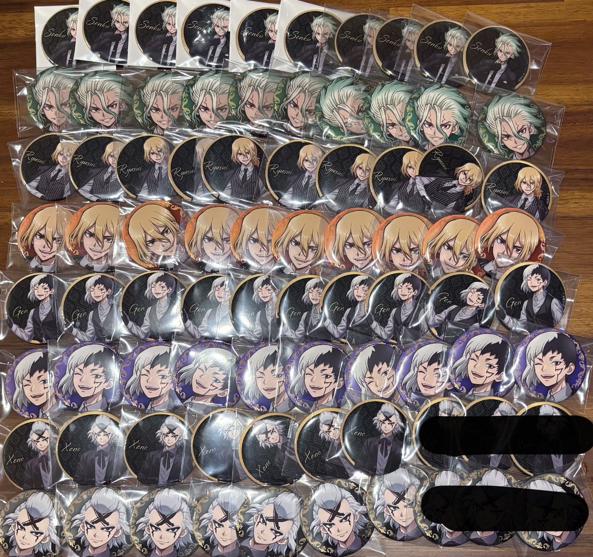 xop__03's tweet photo. 【交換、譲渡】 Dr.STONE ドクターストーン ドクスト ブラックスーツ グッズ交換
譲▶︎千空/ゲン/龍水/ゼノ
求▶︎同種スタンリー(アップ⇔アップ のみ)
定価＋送料(PayPay送金)
交換最優先です。1点からでも気軽にお声がけ下さい。 https://t.co/XL5rGtSia6