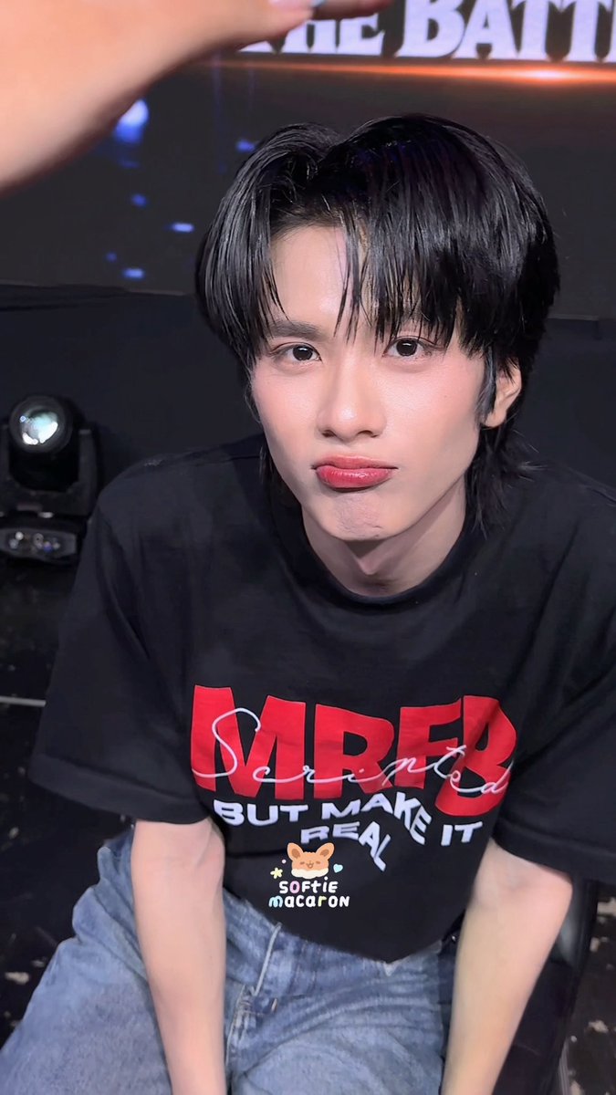 softiemacaron's tweet photo. ”ยูเนี่ยนขยับหนีเซฟป่ะ(ก็ม่าย)“ ส่ายหน้าแบบนี้อ่ะเป่าน้องเซฟฟฟ ง๊ากกก ช้านรักเด่กคนเน้ ้ ้ ้  (ˊ̥̥̥̥̥ ㅇˋ̥̥̥̥̥) 🫳🏻🫳🏻🫳🏻🫳🏻 ♡ ♡ ♡ https://t.co/UtpxFlA1Ag