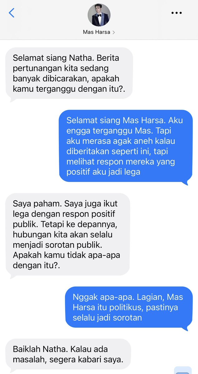 jeylize1's tweet photo. Kengnamping au an arranged marriage 

Pernikahan yang diatur keluarga mempertemukan seorang politisi muda dan desainer ternama. Di tengah sorotan publik dan spekulasi politik, keduanya perlahan menemukan cinta dalam hubungan yang awalnya hanya sebuah kesepakatan. https://t.co/ECCz1RqaIu