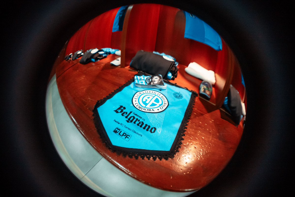Belgrano's tweet photo. El color de toda la vida. 
El celeste del campeón 🏆

#VamosLaB 🏴‍☠️ https://t.co/iQ2WiWkgYO