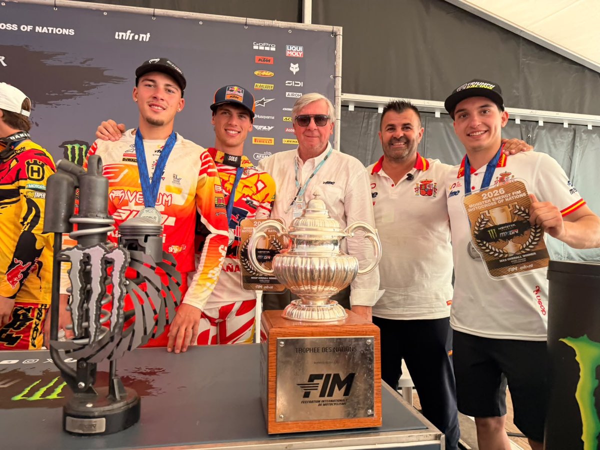mxgpstatistics's tweet photo. Spanje stond nog nooit op het podium tijdens de Motocross of Nations. In Ernee werden Prado, Farres en Garcia tweede nipt achter de Belgen. #MXGPStatistics #Beup2date #PoweredbyKEMCO #MotocrossOfNations #MXoN #RFME https://t.co/sWNbYF2IDp