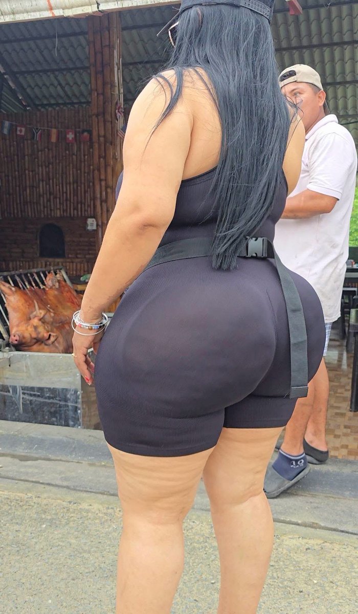 Sofia6357817472's tweet photo. La señora exhibiéndose sola jejejeje igual de loca como su hija, te quiero mucho Mami 🩷 https://t.co/KpUotqQnvQ