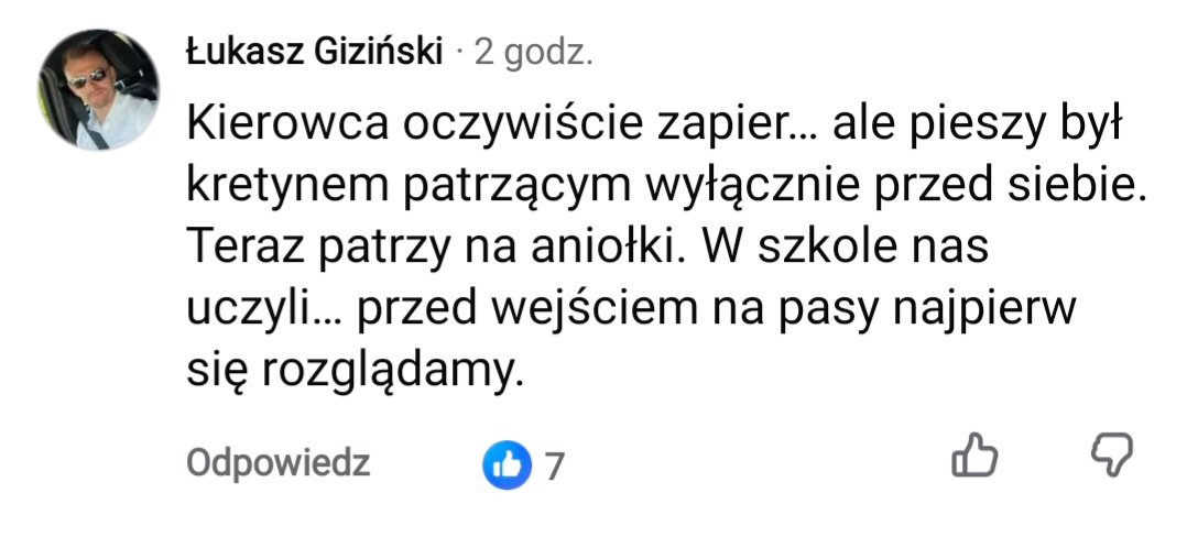 OrzelBartlomiej's tweet photo. Ktoś wrzucił bardzo drastyczny film ze śmiertelnego potrącenia pieszego na pasach w moim rodzinnym Nowym Sączu. Gość grzał minimum 120 w mieście.  

Komentarze rodaków jak zwykle nie zawodzą, a pieszy...kretyn. A tfu. https://t.co/RBKkOKr9m1