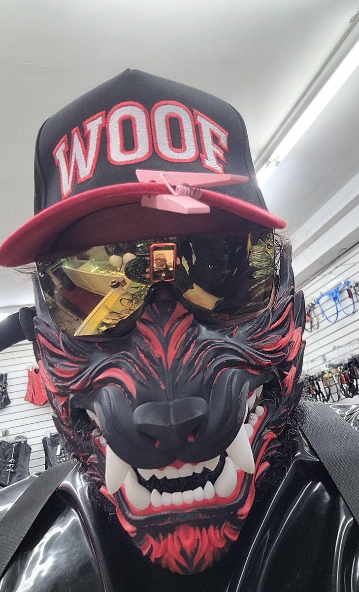 Fluffyhusky408's tweet photo. @Argo4naughty Yup was a fun time!!!!  ~spike~ https://t.co/fC5jRdhcJN