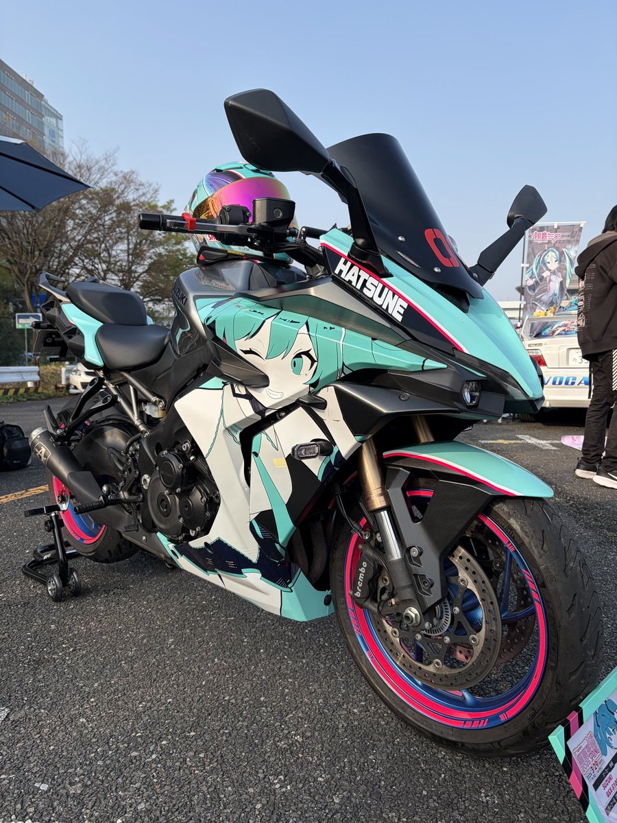 HatsuneMiku's tweet photo. Mikucycle 🏍️ https://t.co/BfQONIkILW