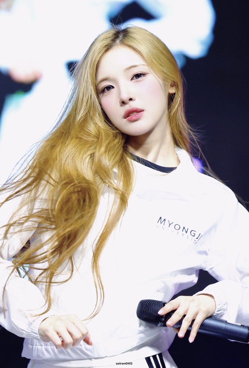 haramang0's tweet photo. 자신있게말씀드립니다
260401 뉴텔라 얼굴이 ‘진짜’임….
헤메 꾸꾸꾸 코디는 꾸안꾸의 맛을 아느냐 https://t.co/EPwvL0g1Ps