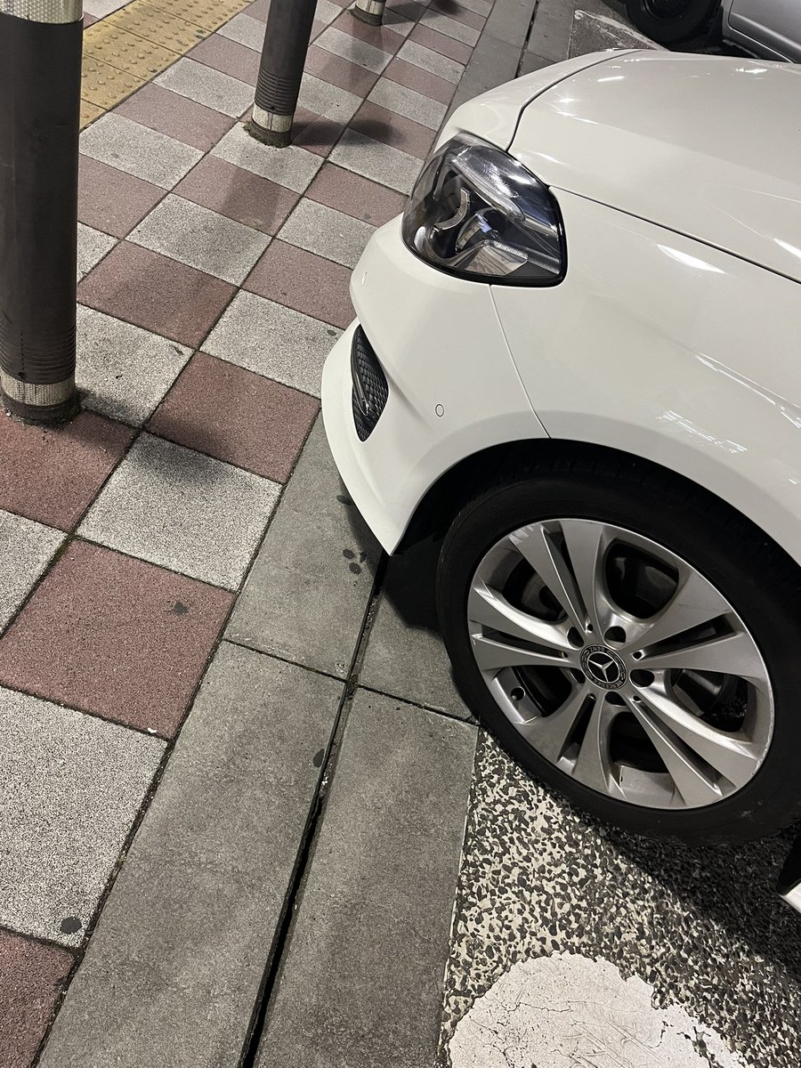 izakyh10367's tweet photo. 見た目はアレだけど走りは疲れないだろうね。運転してみますかね https://t.co/wsOSNDuZgI