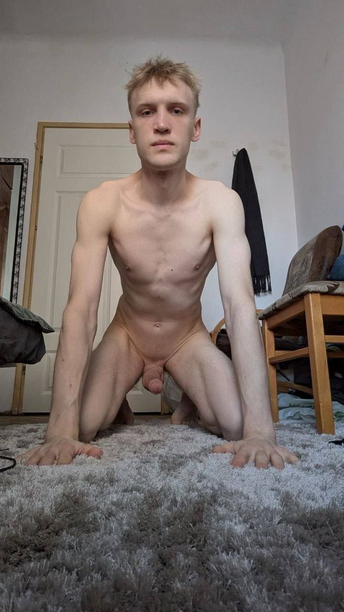 Calvino__boy's tweet photo. Fag wants the world to see who he really is

His tele: Adamov666 https://t.co/PIBtqSMw5Q