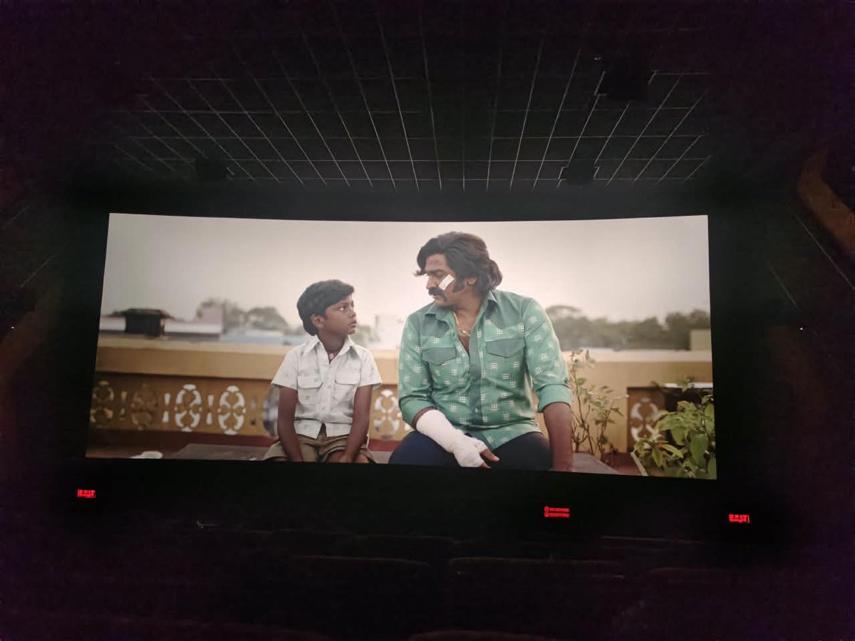 TAMILGARAGE_JD's tweet photo. #Baththa- 2nd Half review ❤️🔥

A beautiful, emotional 2nd Half. 
Vijay Sethupathi’s realisation and the boy opening up his heart to him — both scenes were beautifully done.

The bond between that little boy and Vijay Sethupathi is simply beautiful and beyond words, made me cry https://t.co/hhEtOgZIbg