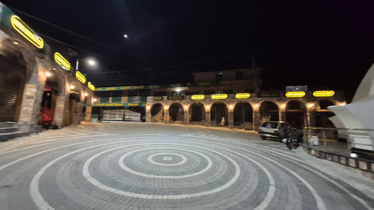 CMITPunjab's tweet photo. CM Inspection Team conducted a late-night inspection of the Kotli Sattian Beautification Market to assess the quality and progress of the ongoing beautification work being carried out across Punjab on the directions of the Chief Minister.

The quality of the completed work was thoroughly checked, and necessary directions were issued to ensure that all remaining debris is removed.

The concerned authorities were directed to ensure that the market is fully completed, cleaned, and properly finished before its formal inauguration, in line with the Chief Minister’s vision.